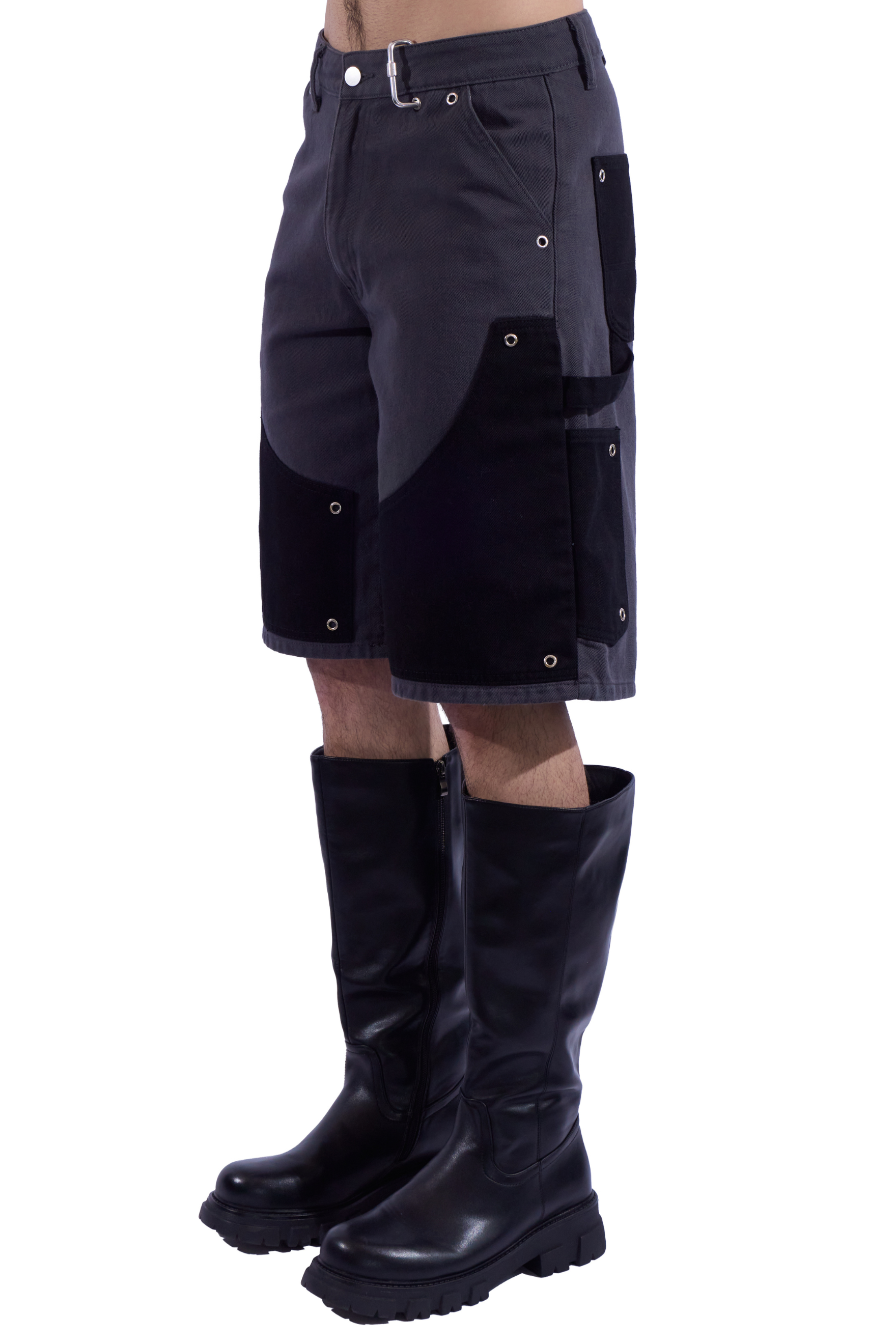 Contrasting Grommeted Carpenter Shorts